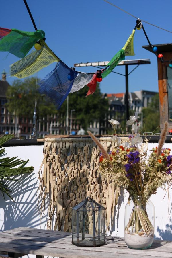 Flow Amsterdam Luaran gambar
