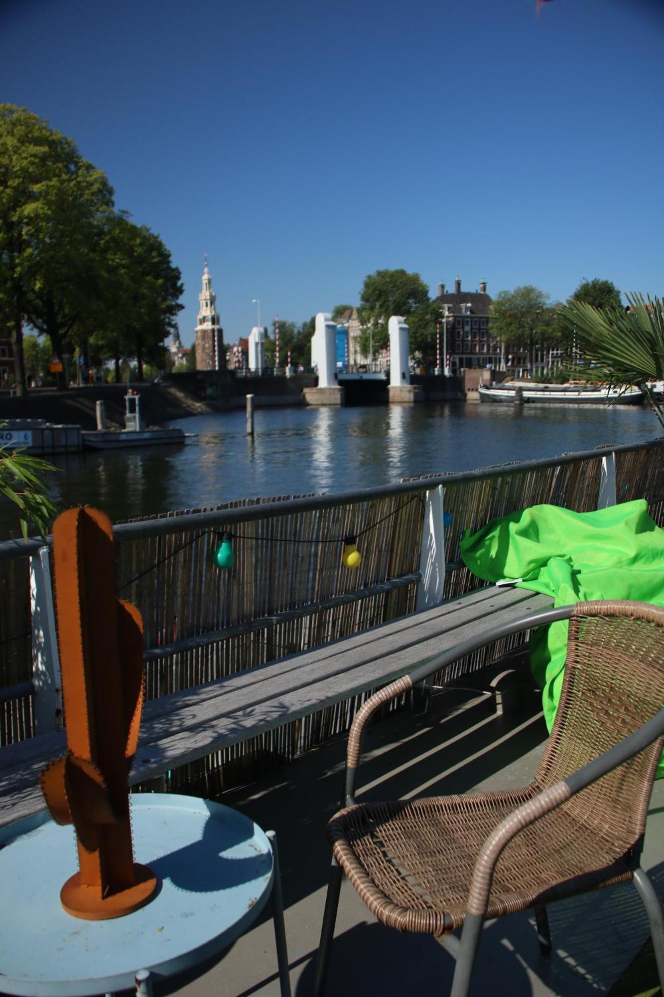 Flow Amsterdam Luaran gambar